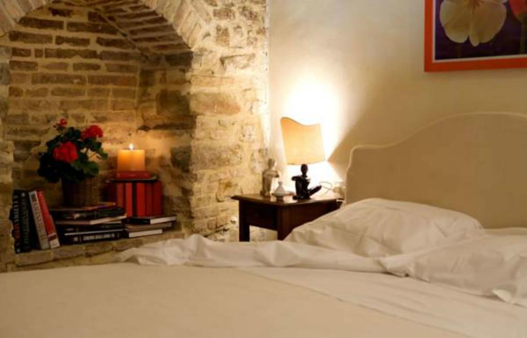 Locanda Spirito Divino Bevagna Luaran gambar