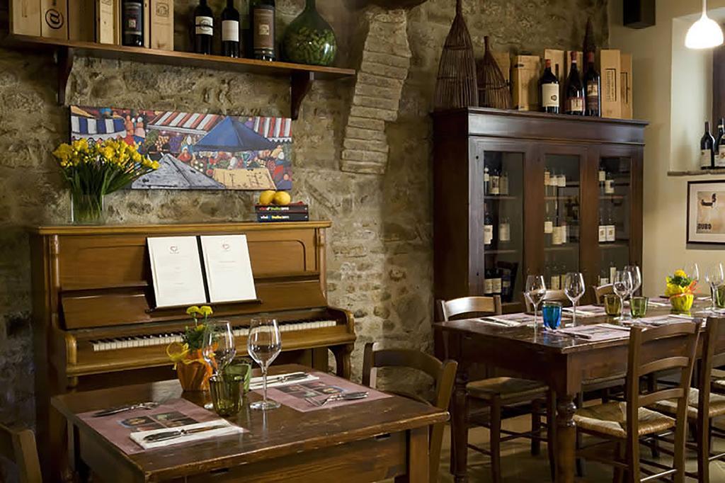 Locanda Spirito Divino Bevagna Luaran gambar