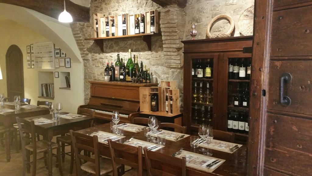 Locanda Spirito Divino Bevagna Luaran gambar